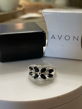 AVON Alsace Flowers Ring